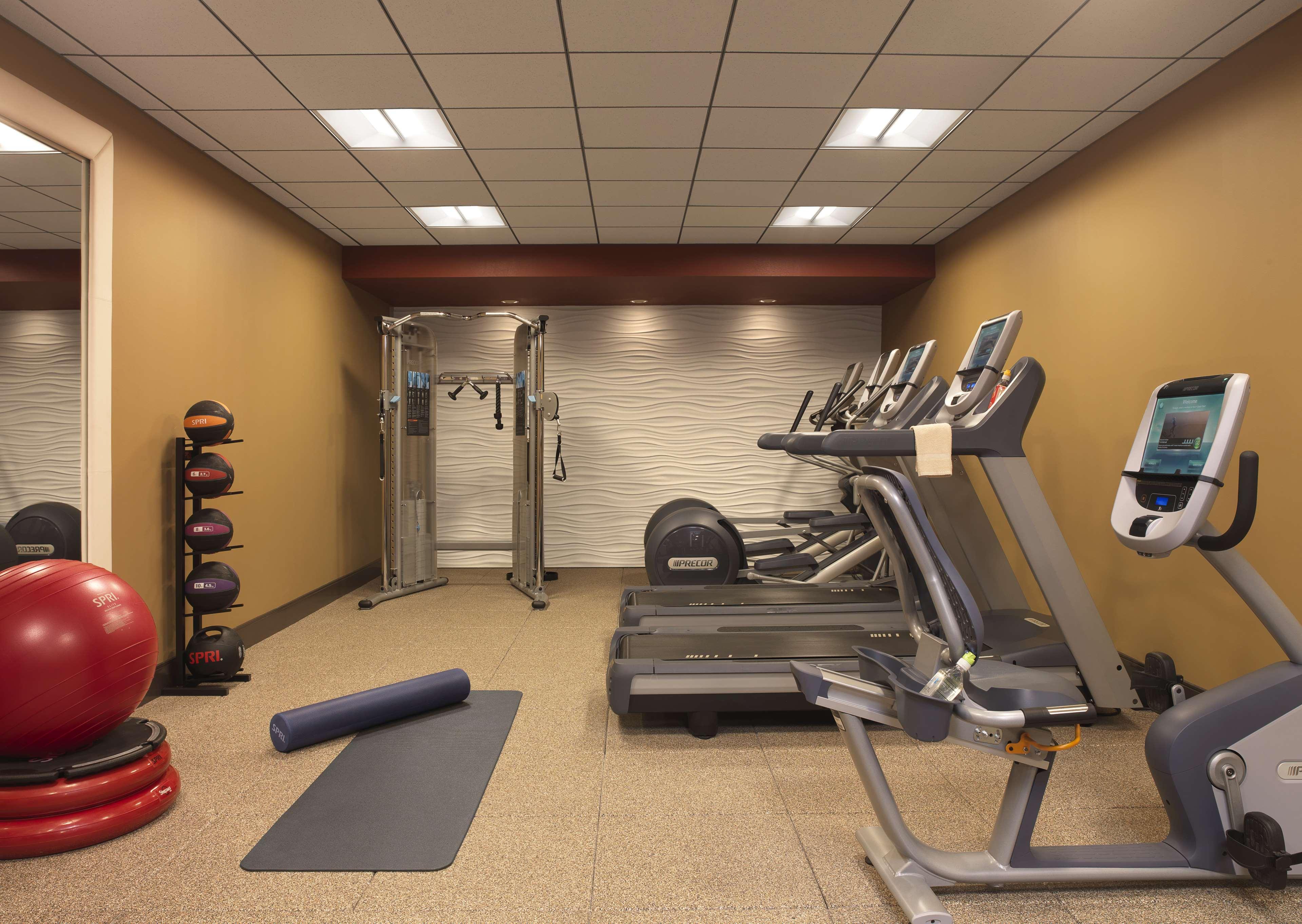 The Broadway Columbia - A Doubletree By Hilton Hotel Экстерьер фото