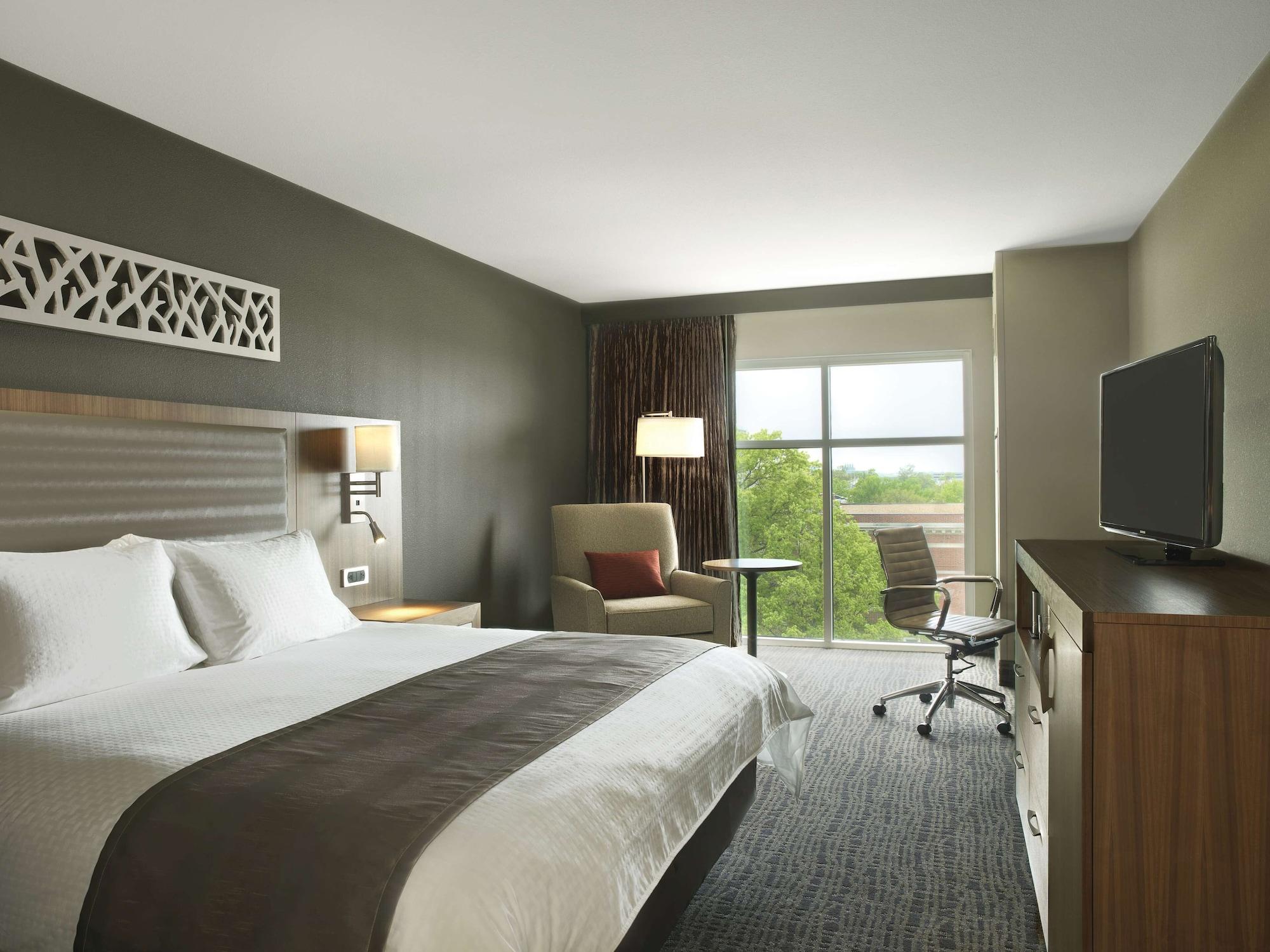 The Broadway Columbia - A Doubletree By Hilton Hotel Экстерьер фото