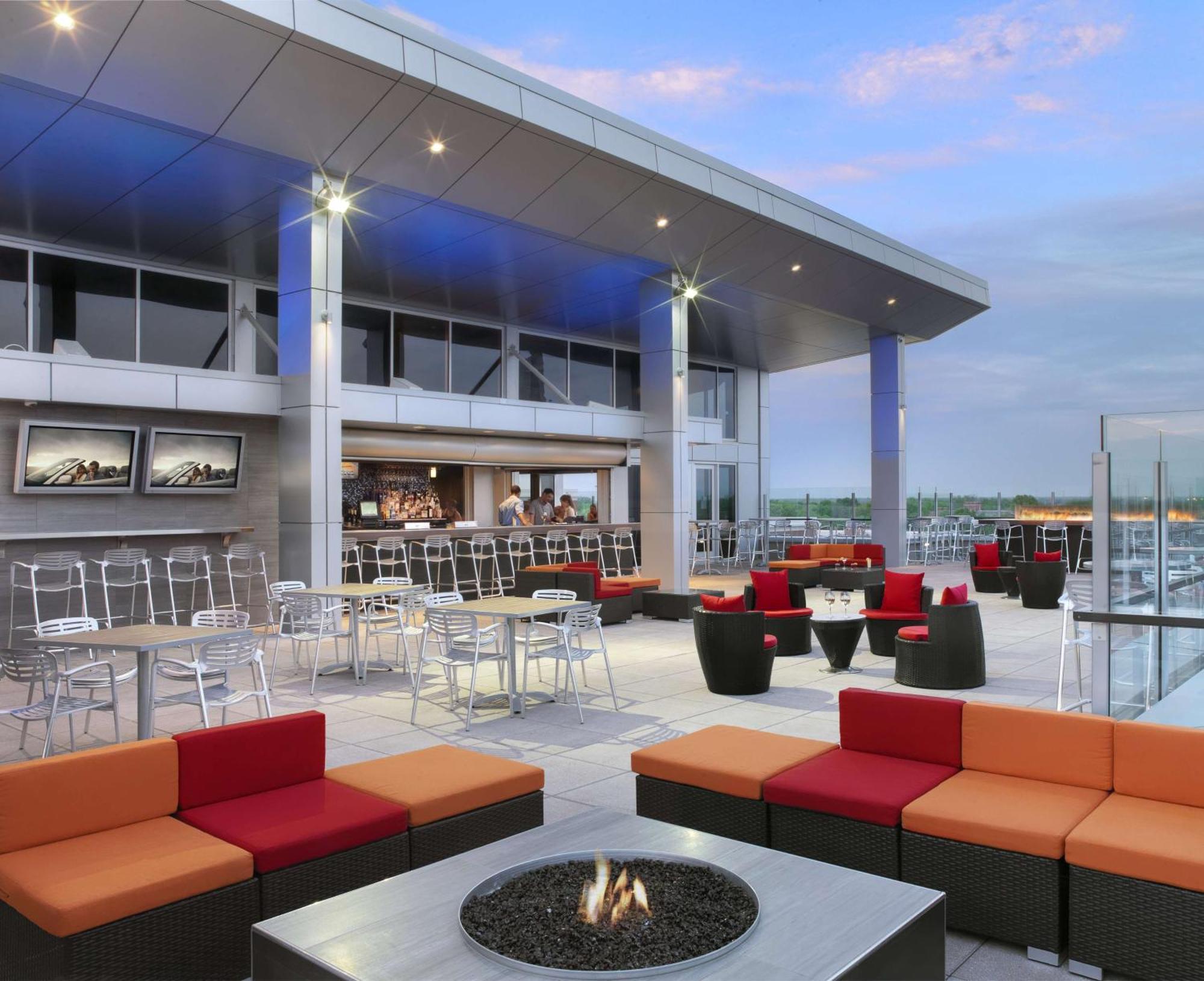 The Broadway Columbia - A Doubletree By Hilton Hotel Экстерьер фото
